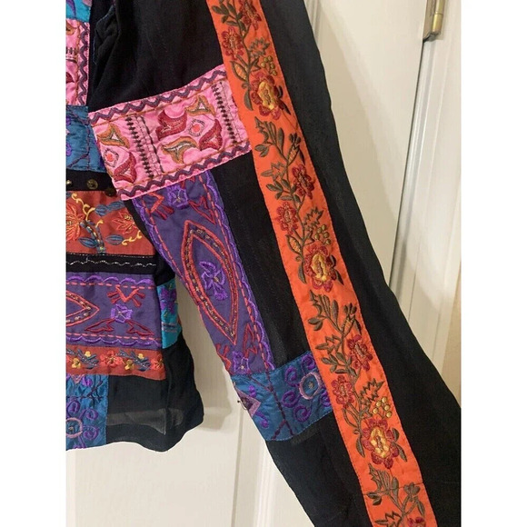 Chico’s Patchwork Embroidered Boho Wearable Art Jacket Size 1 Or Medium 8 (F5) - Picture 4 of 7
